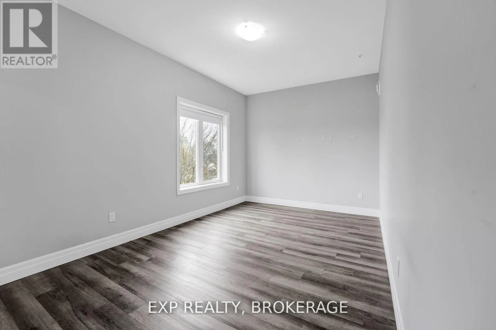 405 - 501 FRONTENAC STREET, #405