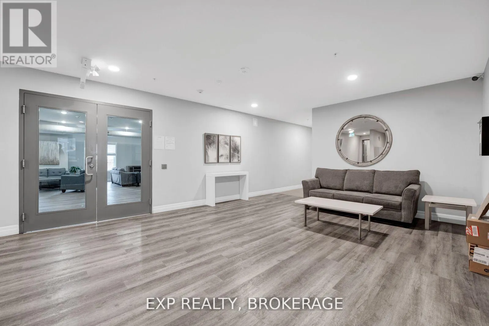 405 - 501 FRONTENAC STREET, #405