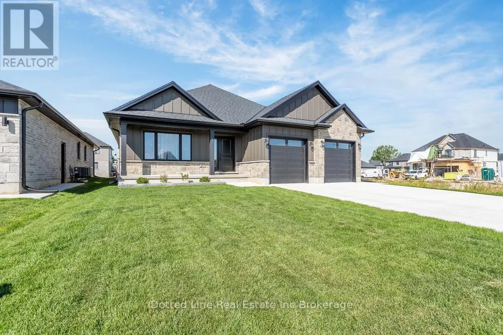 18 WALNUT DRIVE