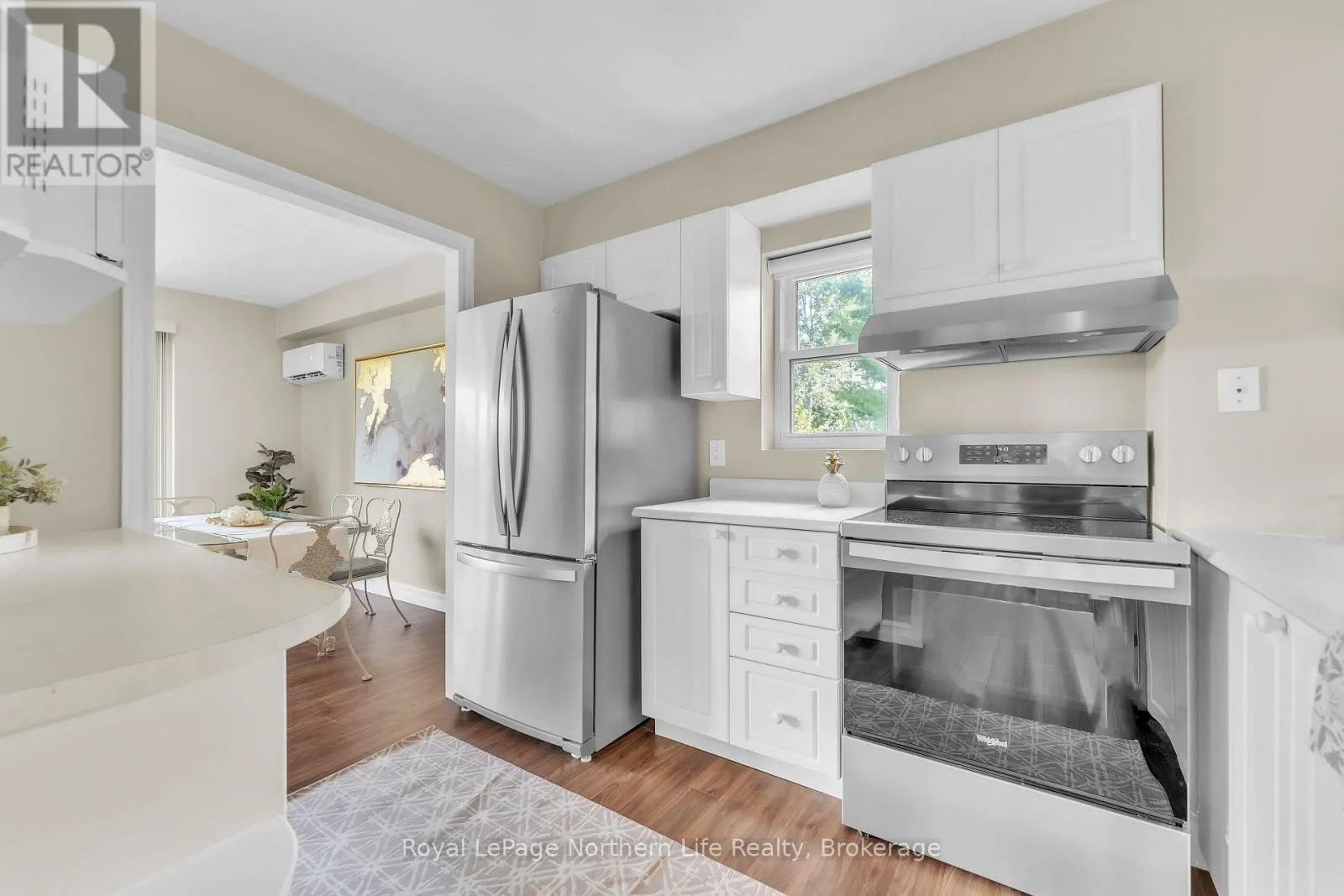 210 - 149 LINDSAY STREET, #210