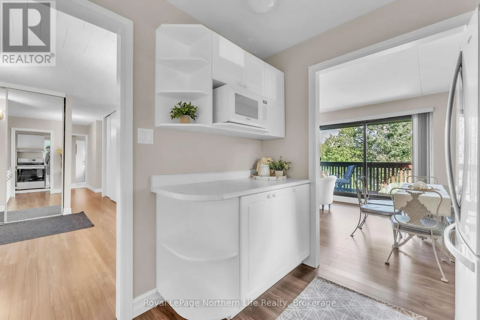 210 - 149 LINDSAY STREET, #210