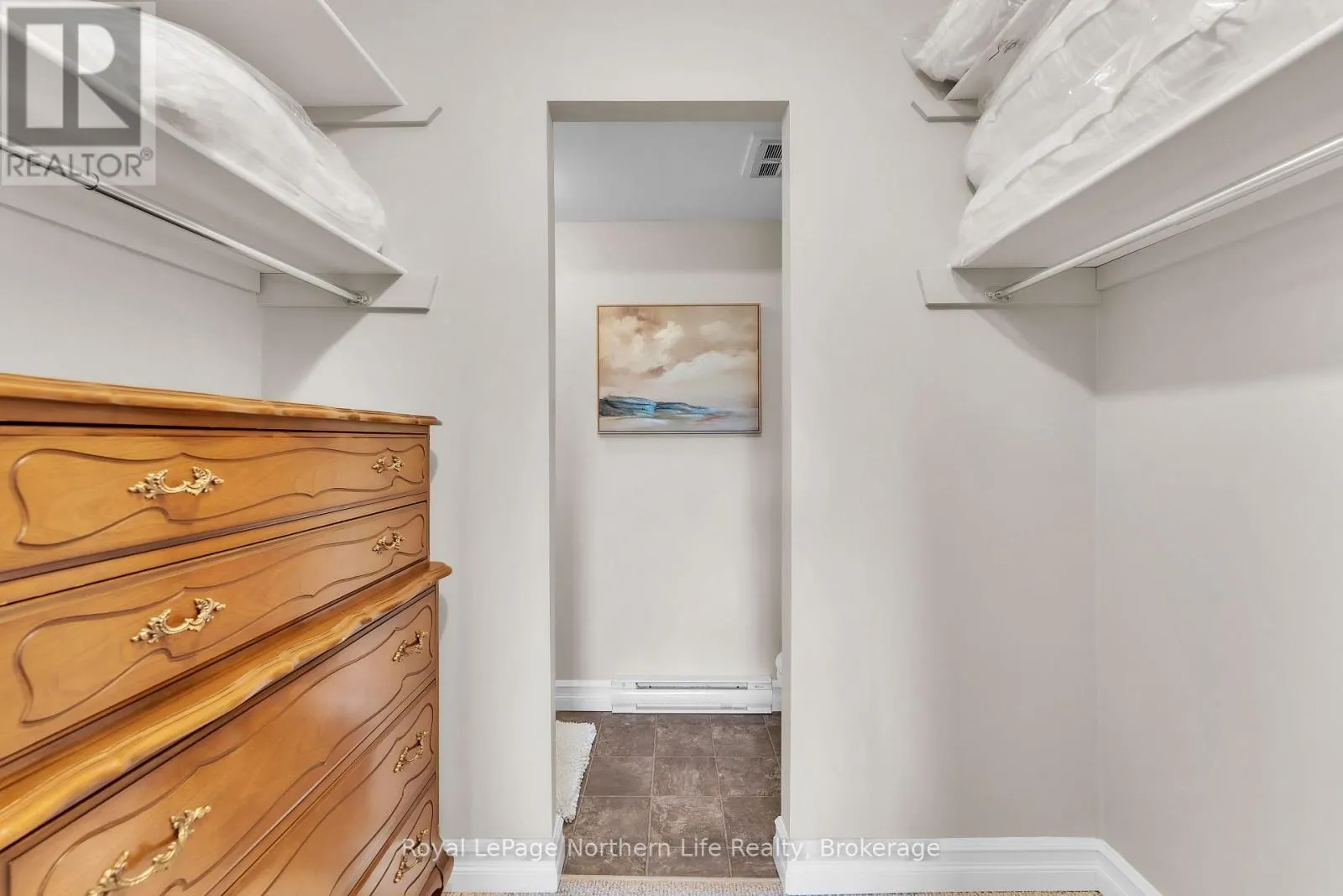 210 - 149 LINDSAY STREET, #210