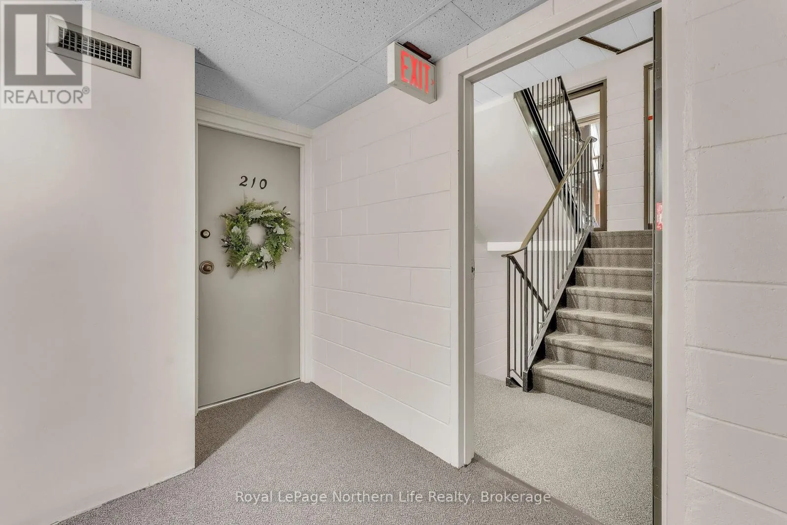 210 - 149 LINDSAY STREET, #210