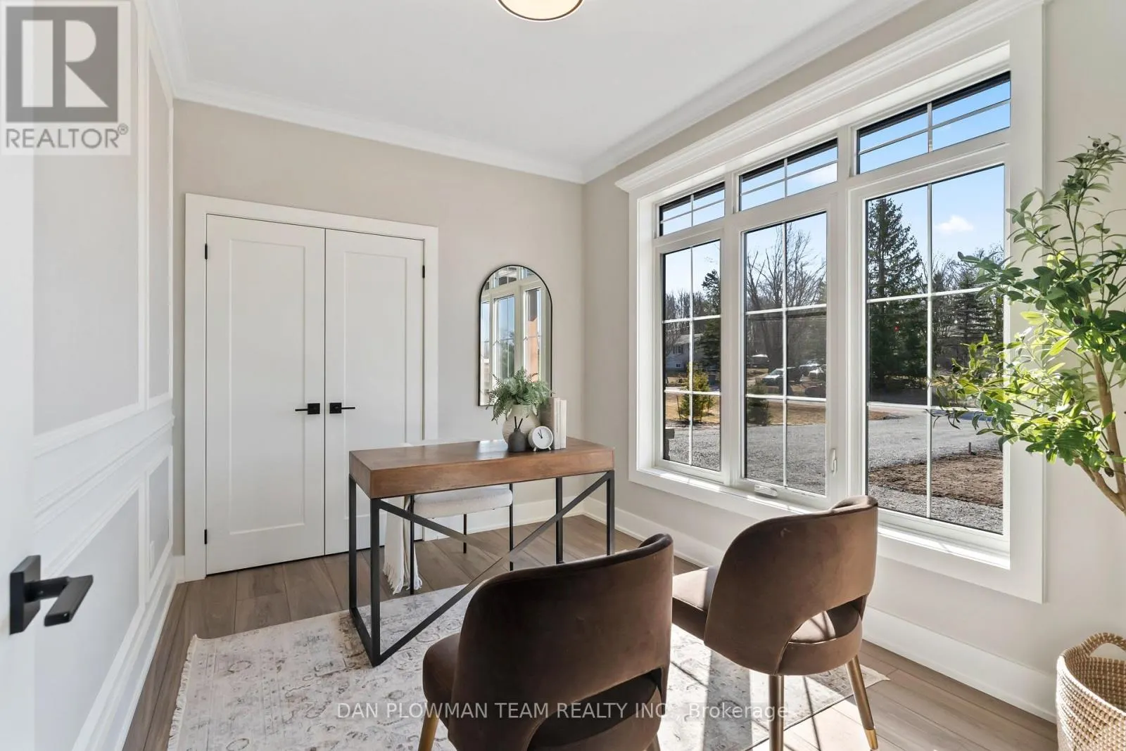 74 SHELLEY DRIVE