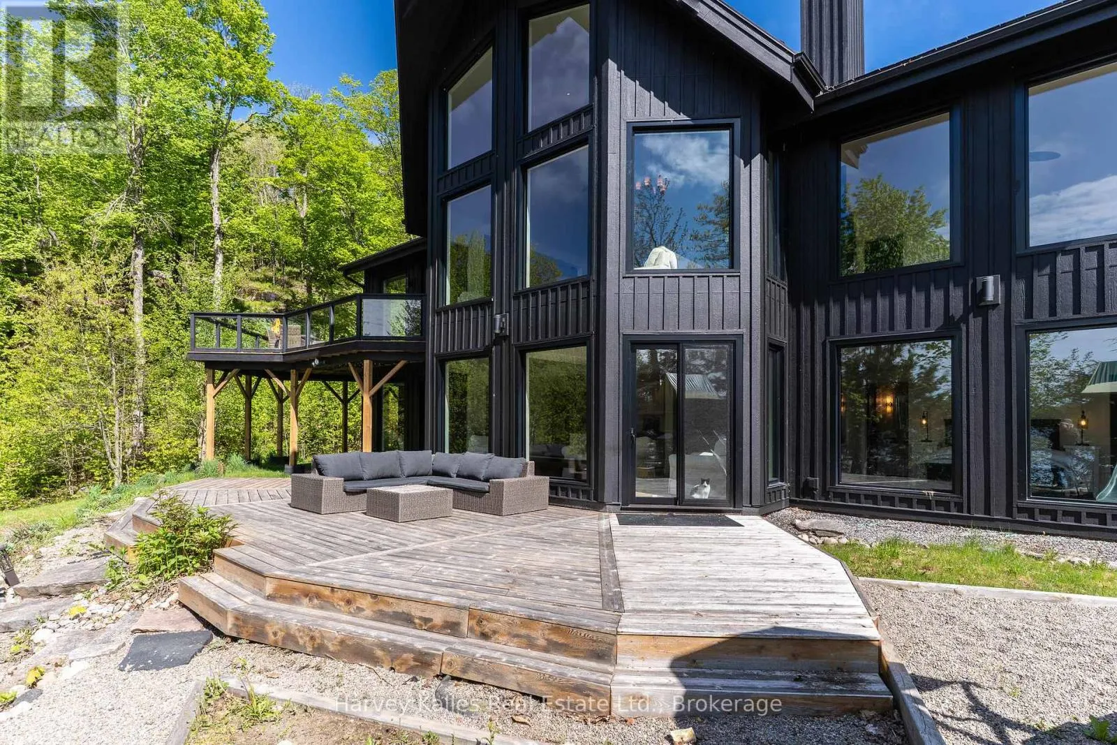 #4 - 1118 NORTH DRIVE, ##4