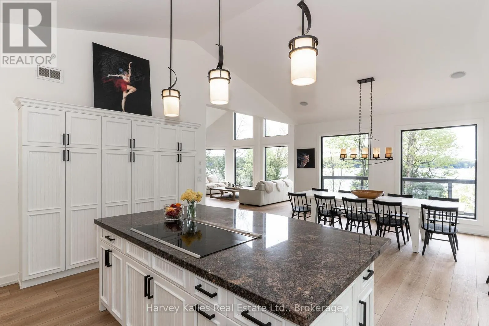 #4 - 1118 NORTH DRIVE, ##4