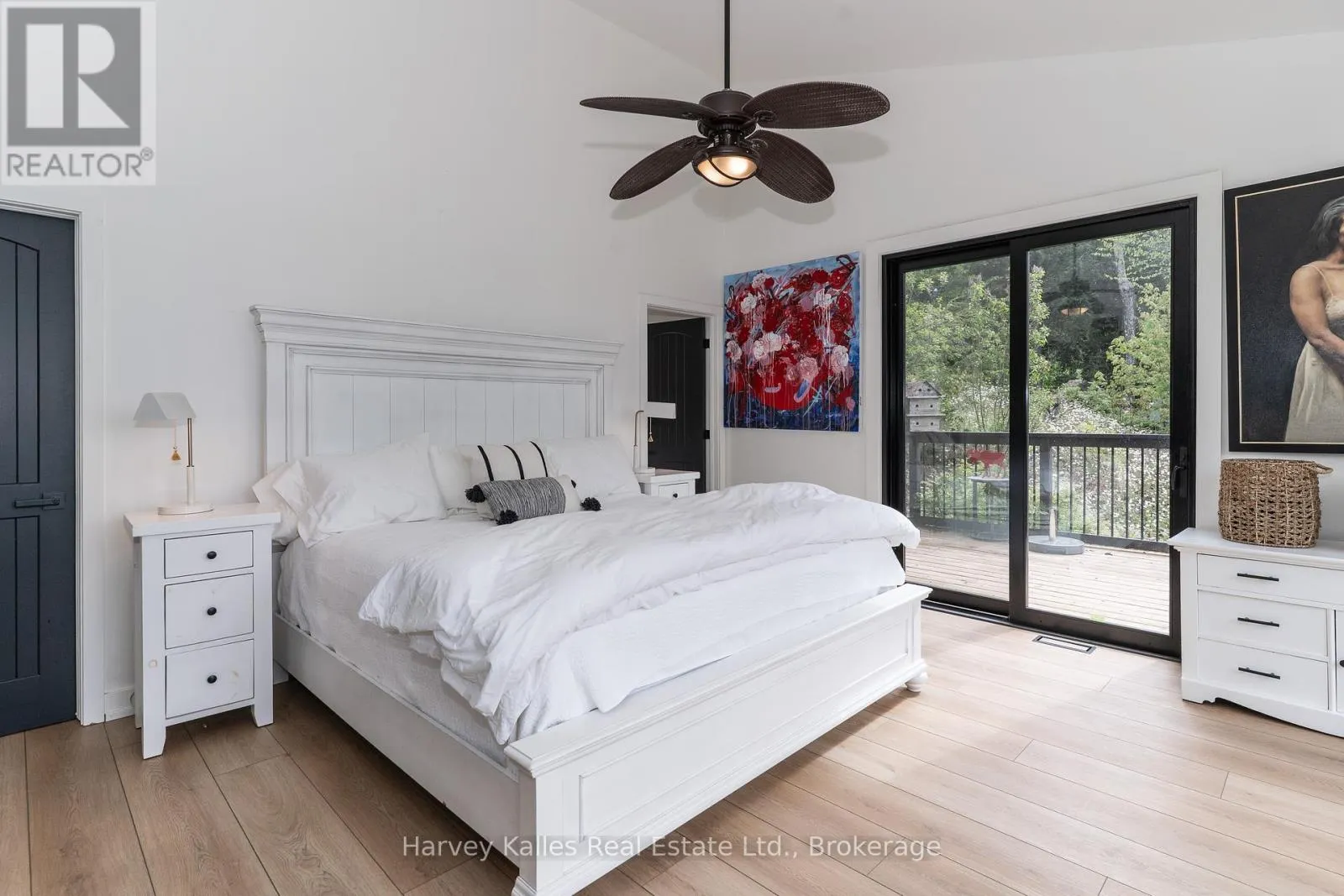 #4 - 1118 NORTH DRIVE, ##4