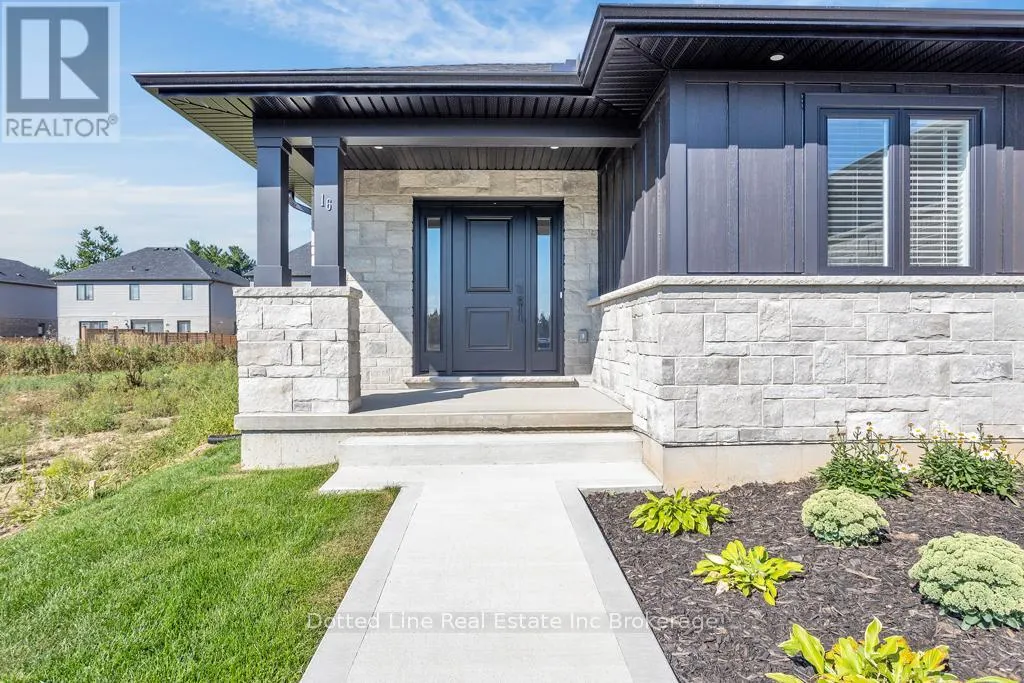 16 WALNUT DRIVE