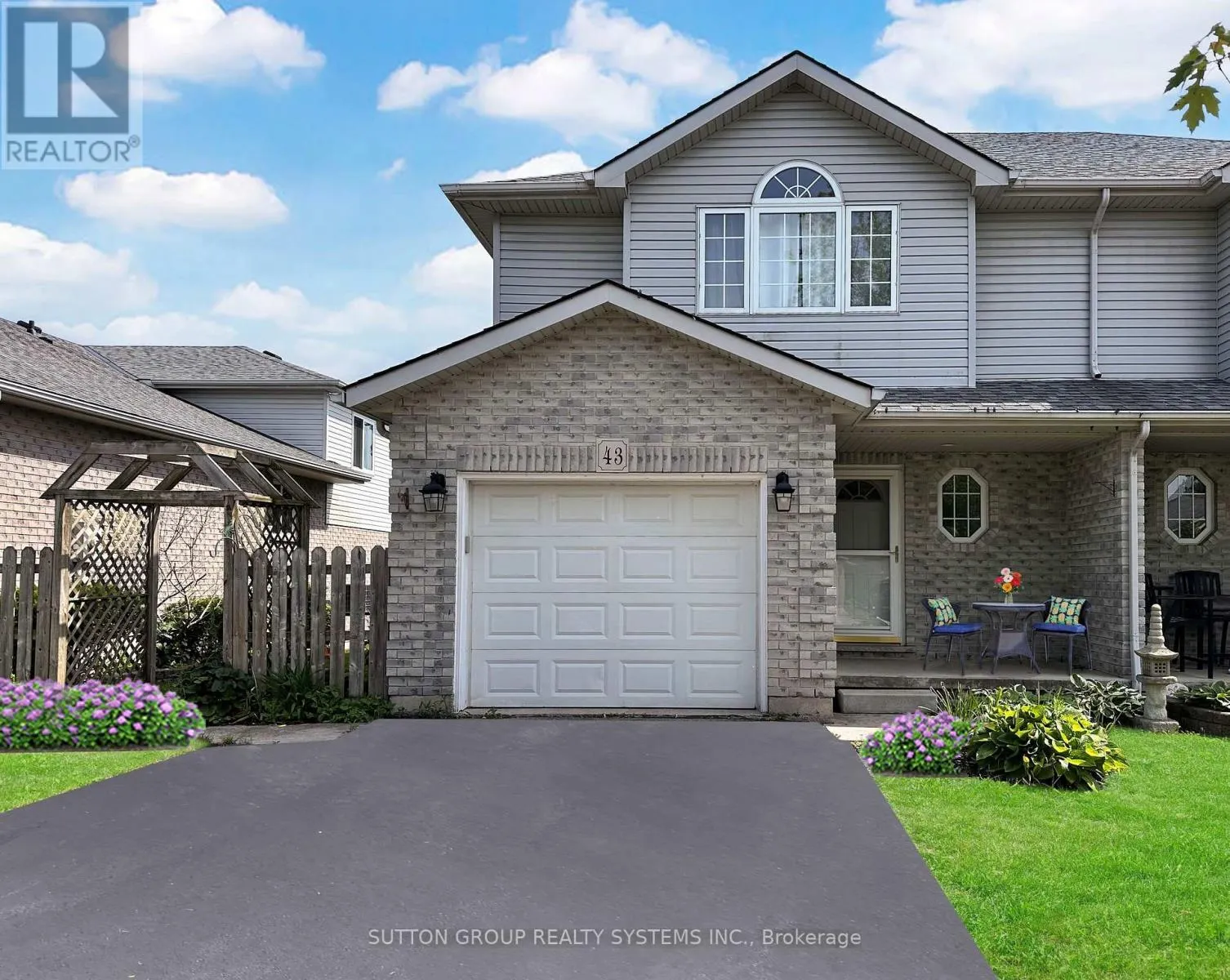 LOWER - 43 WINGFIELD AVENUE