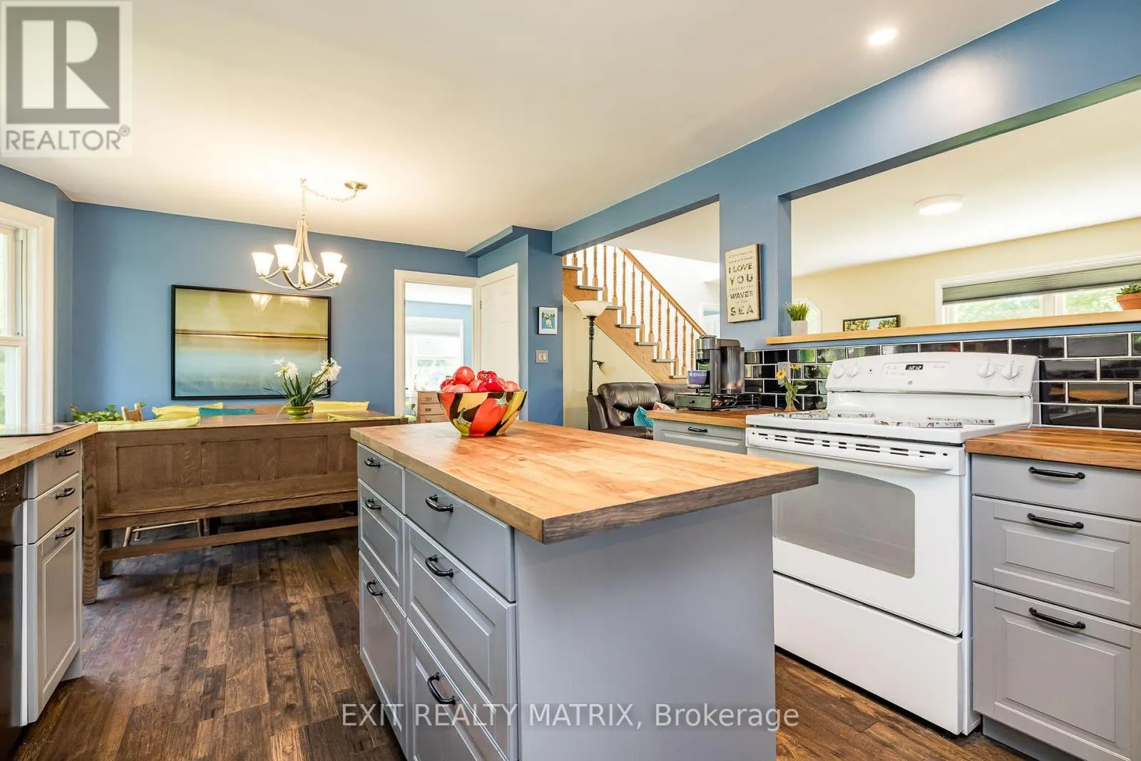 312 SOMERVILLE DRIVE