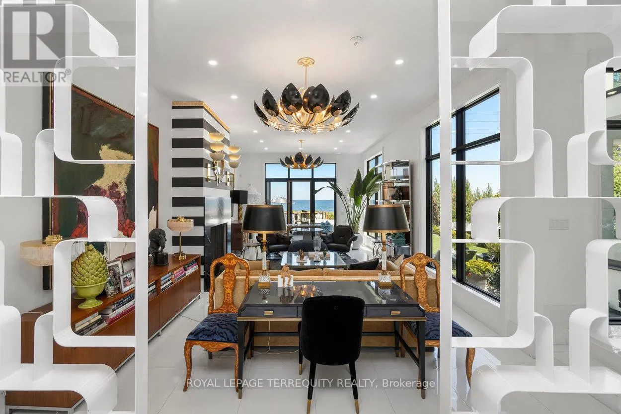 711 BEACH BOULEVARD
