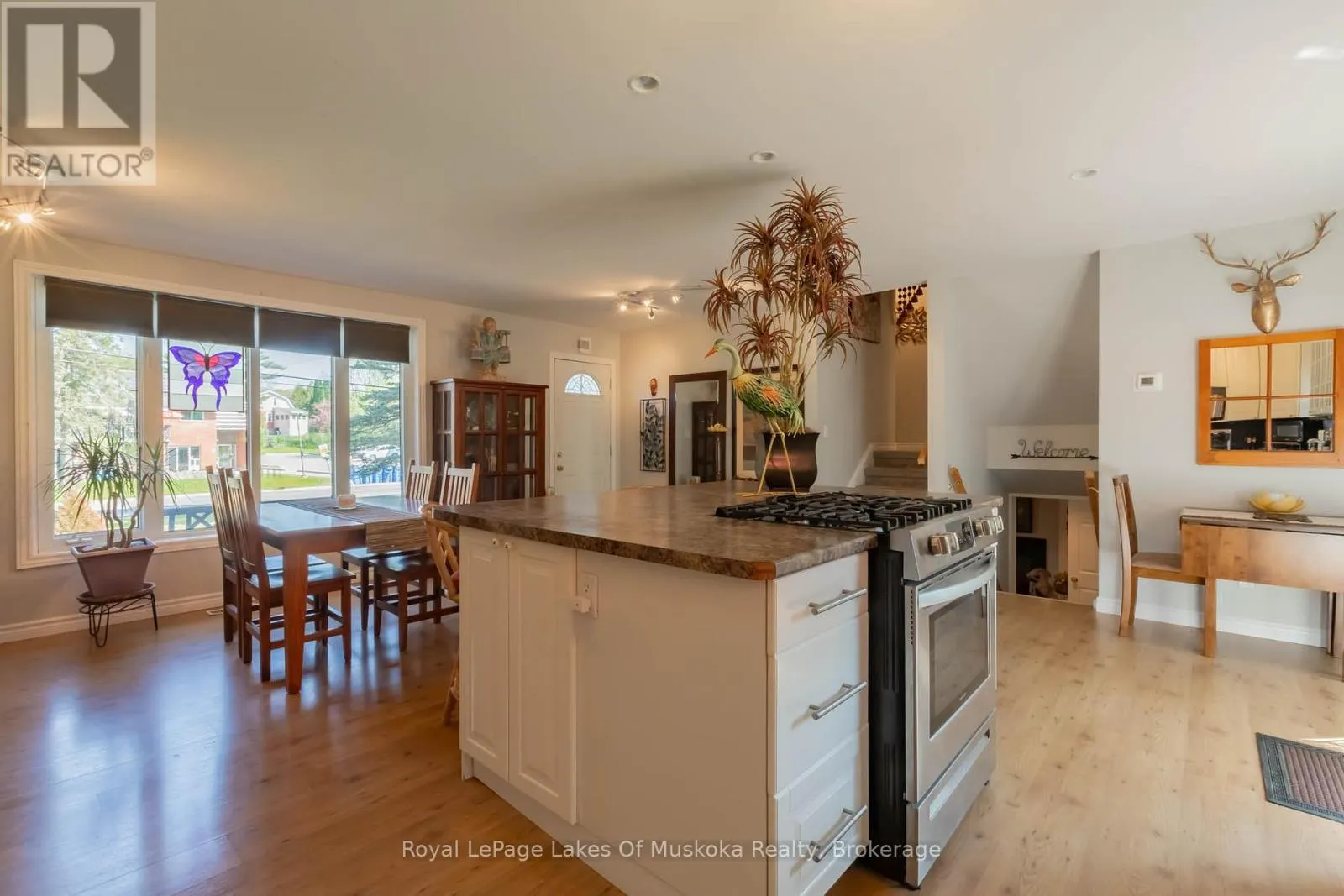 11 MEADOW PARK DRIVE