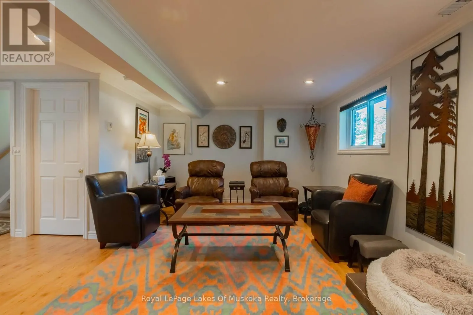 11 MEADOW PARK DRIVE