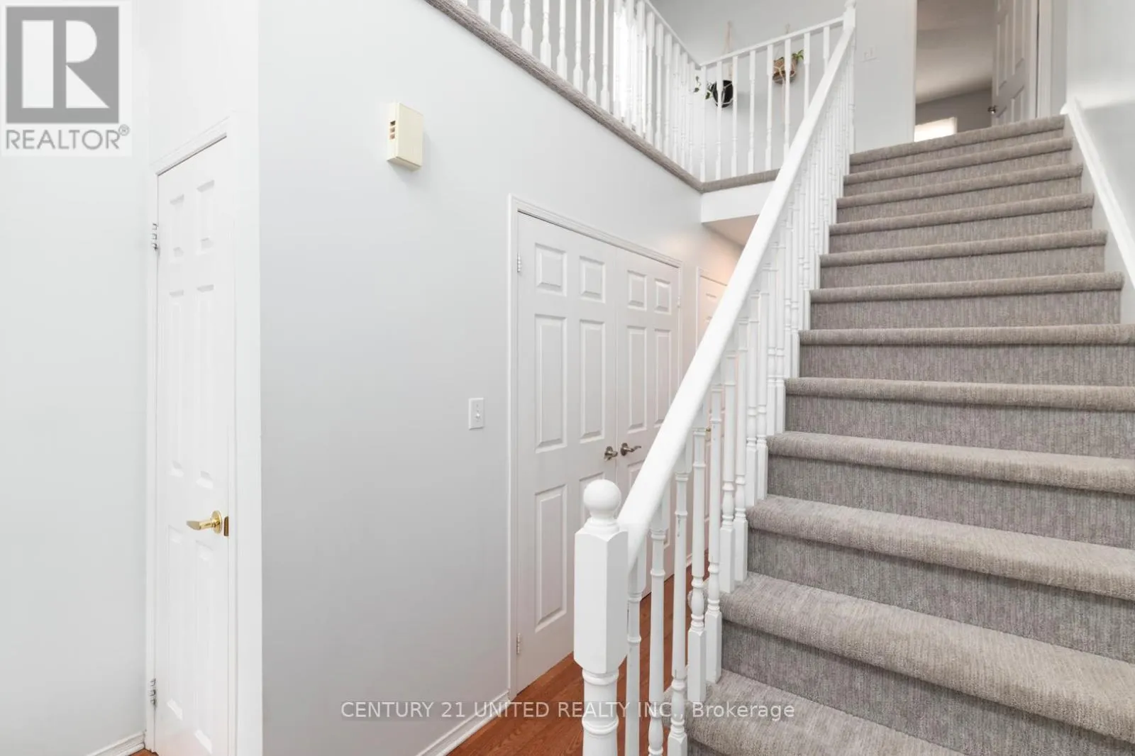 1301 EAGLE CRESCENT
