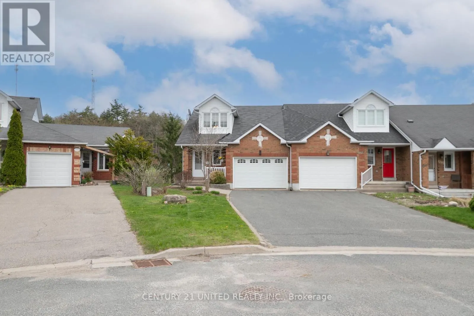 1301 EAGLE CRESCENT