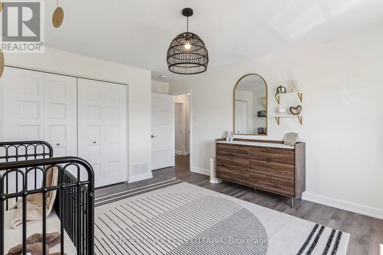 529 LUCENT STREET