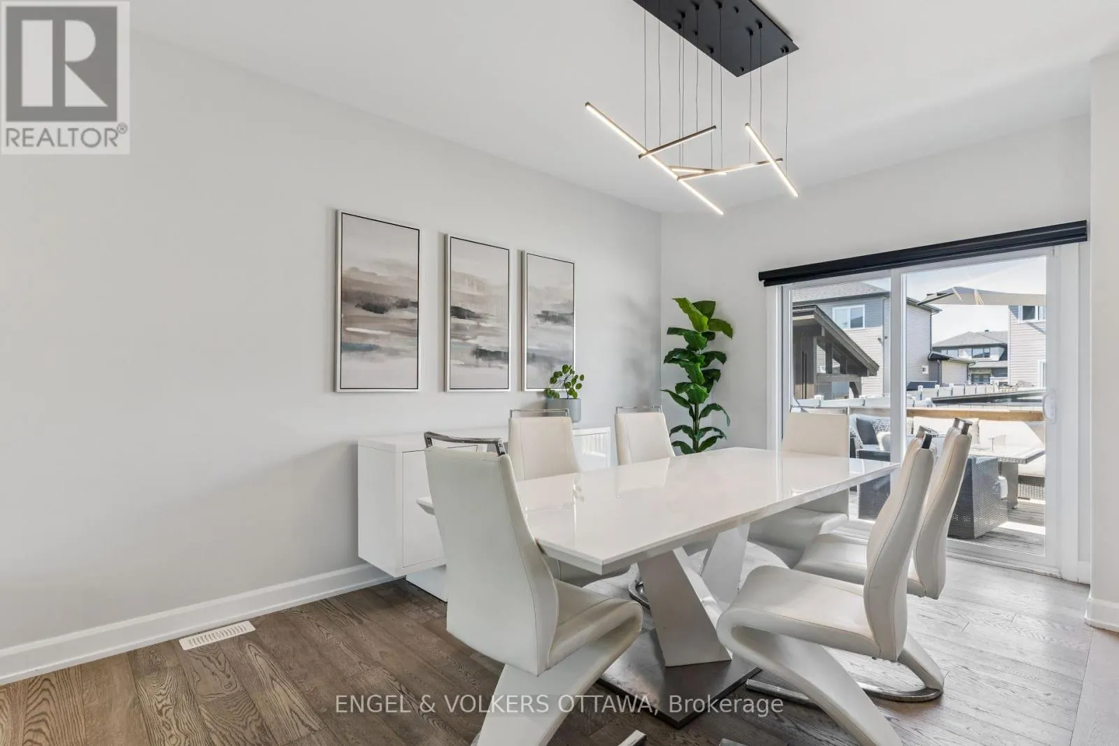 529 LUCENT STREET