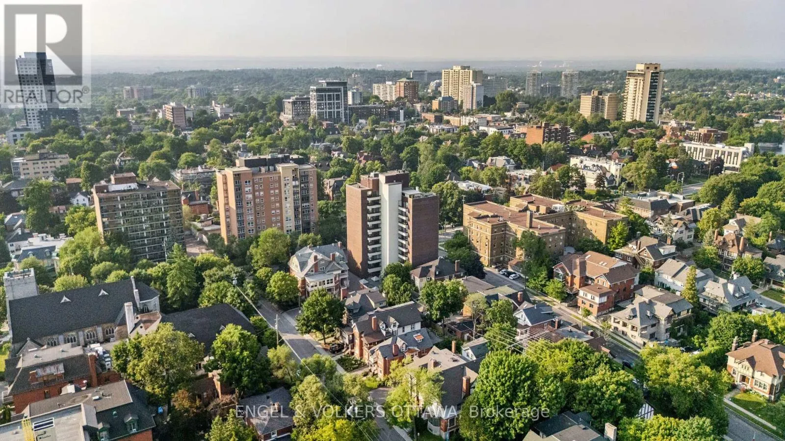8A - 400 LAURIER AVENUE E