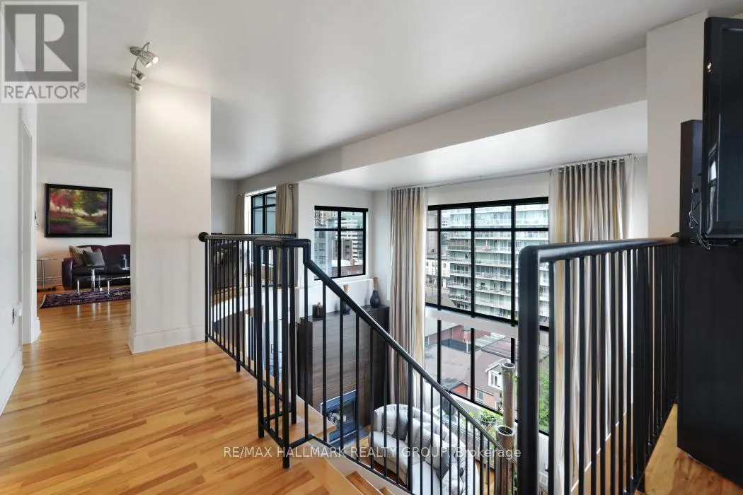 PH2 - 364 COOPER STREET
