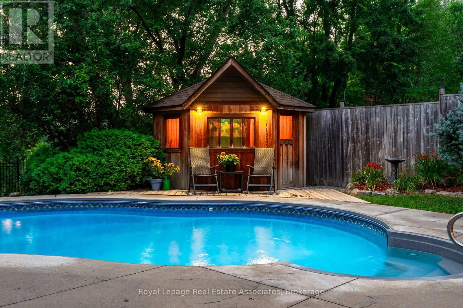 29 LAURENDALE AVENUE