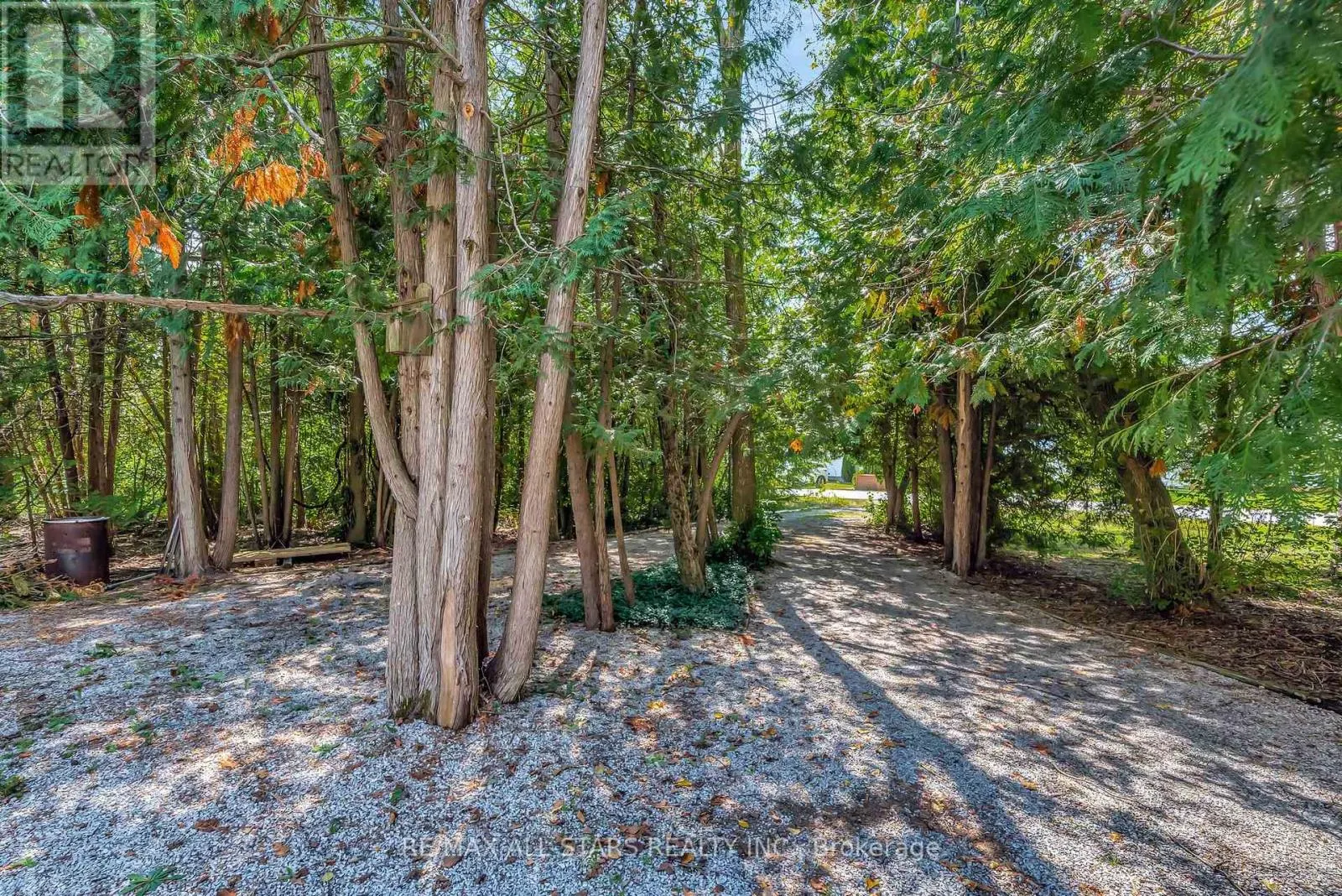 50 BAYVIEW ESTATE ROAD