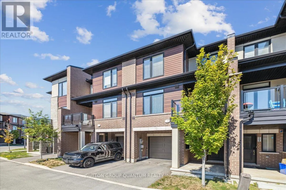 105 - 590 NORTH SERVICE ROAD