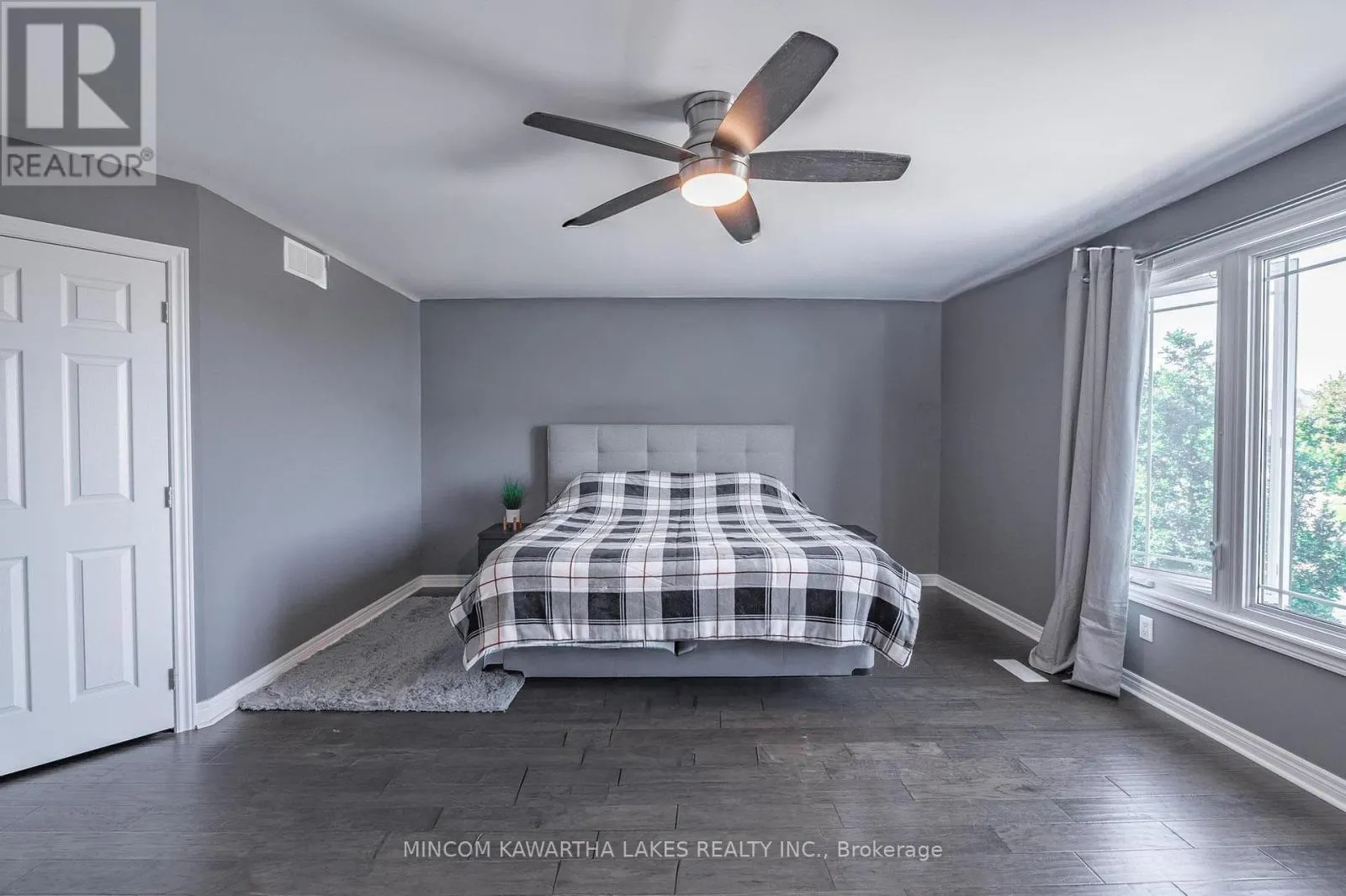 1247 HAGGIS DRIVE
