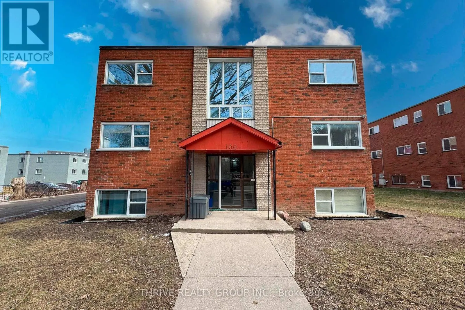 5 - 100 KING EDWARD AVENUE, #5