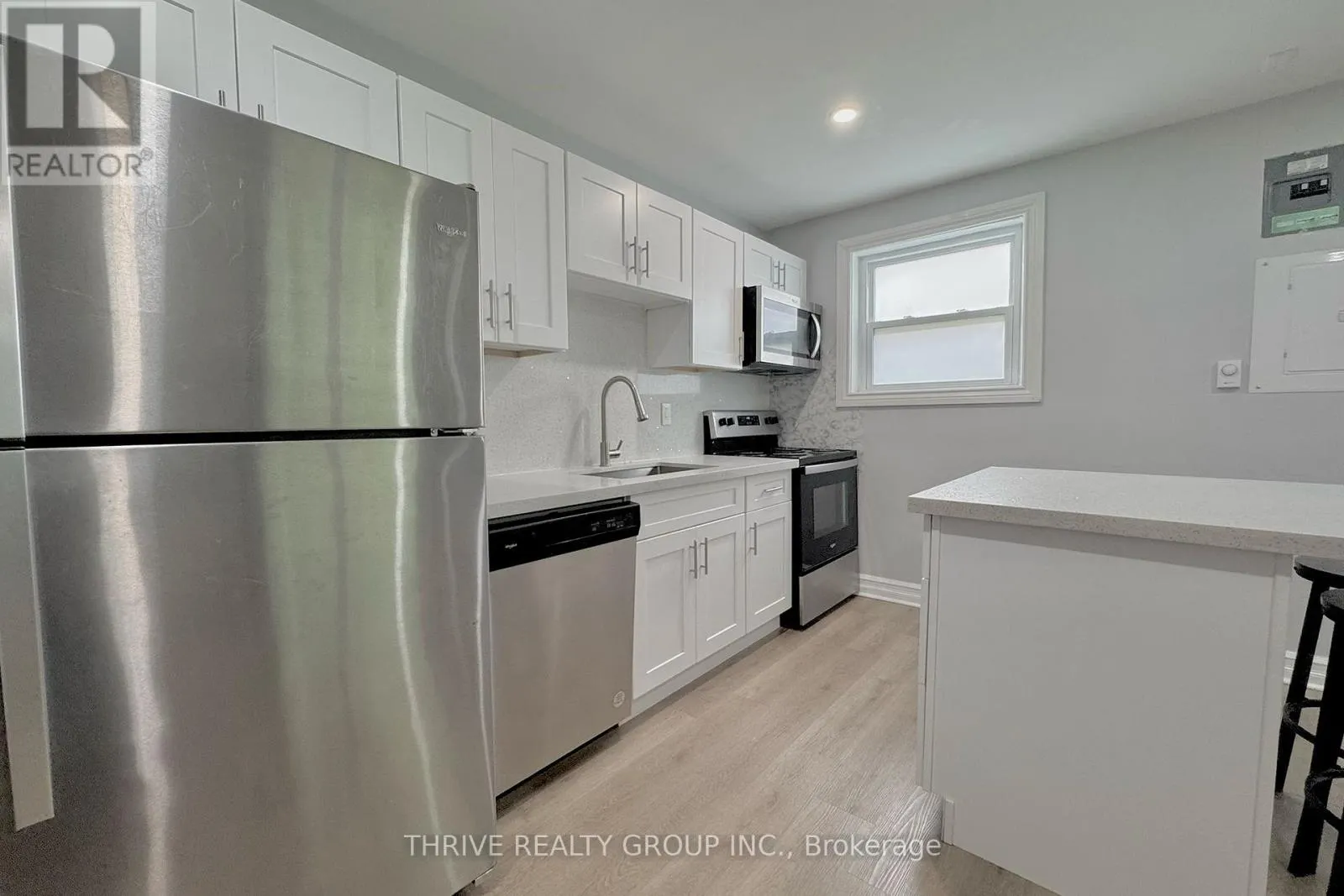 5 - 100 KING EDWARD AVENUE, #5