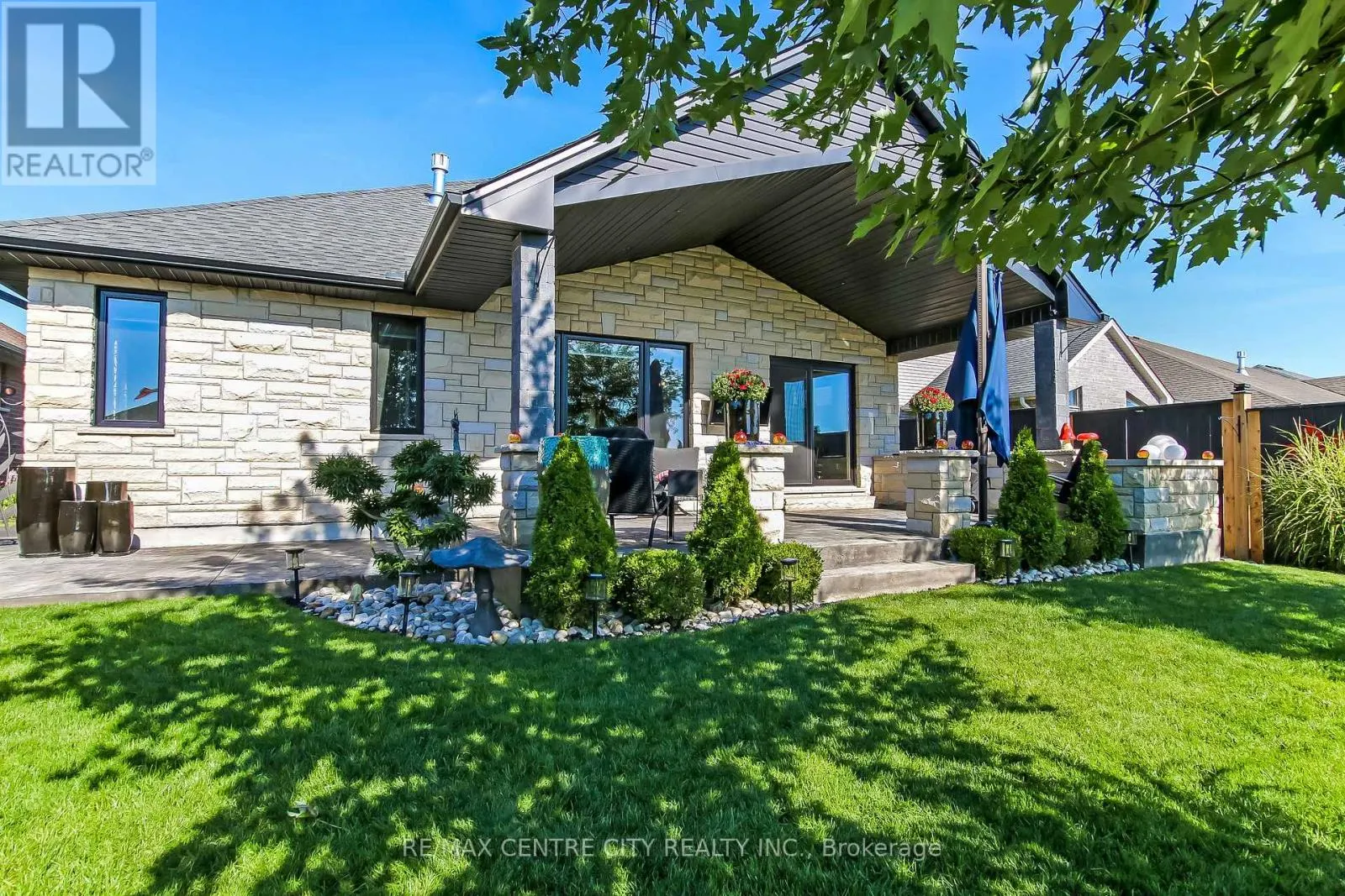 22 OAKMONT STREET