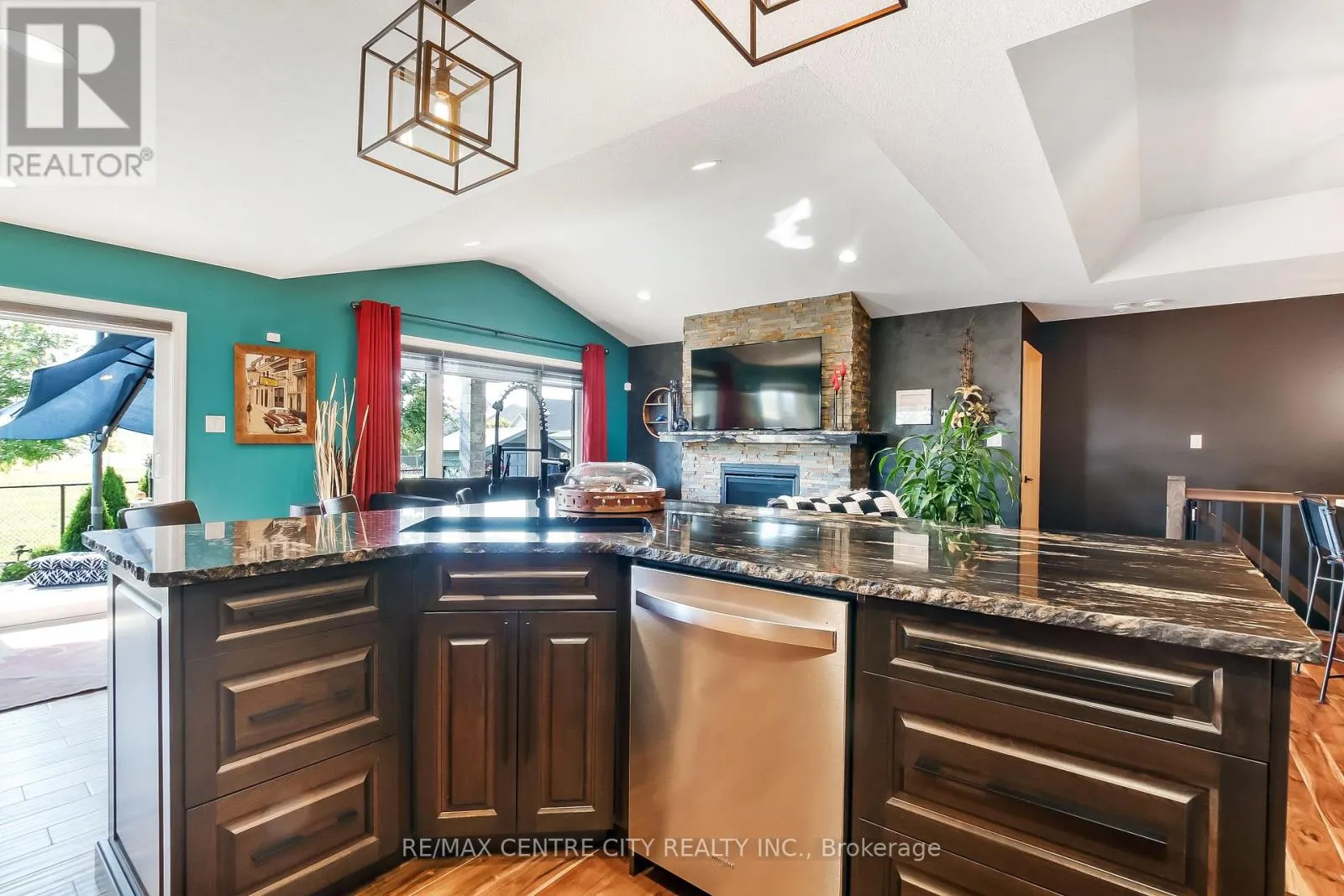 22 OAKMONT STREET