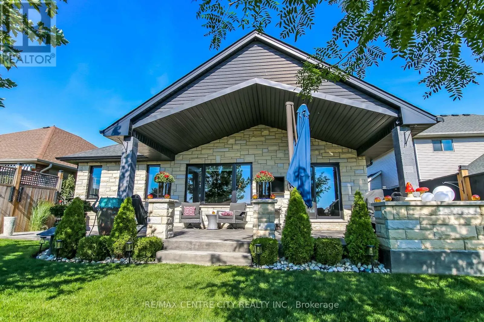 22 OAKMONT STREET