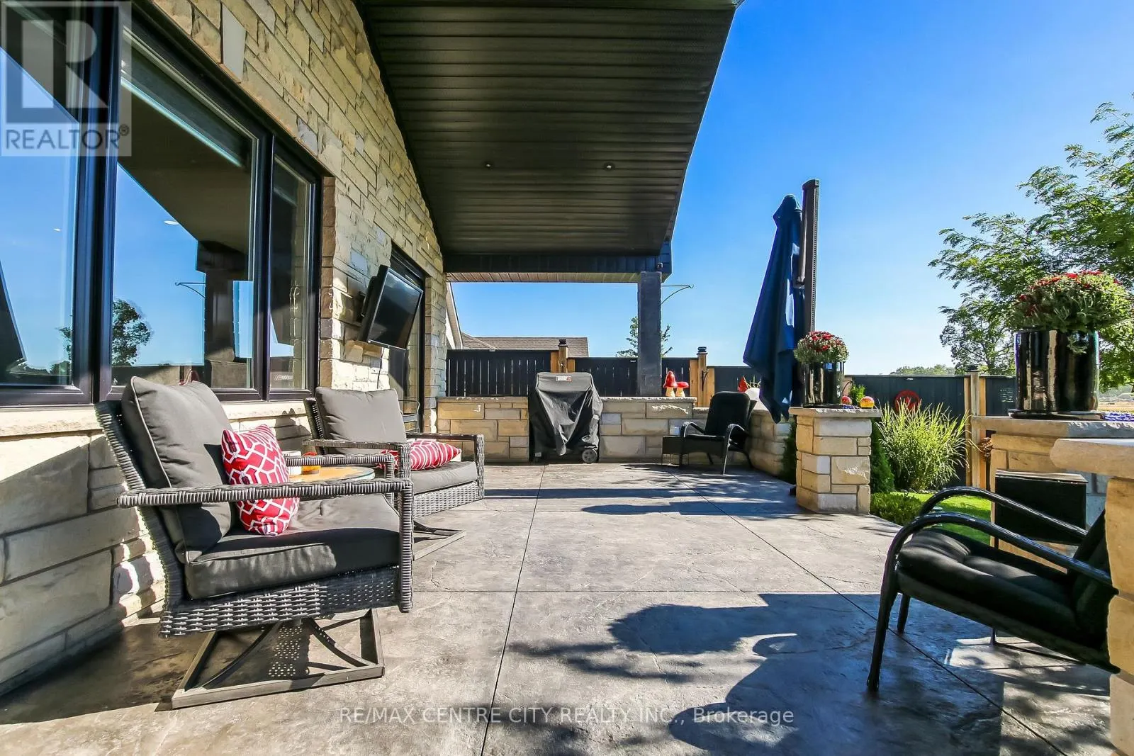 22 OAKMONT STREET