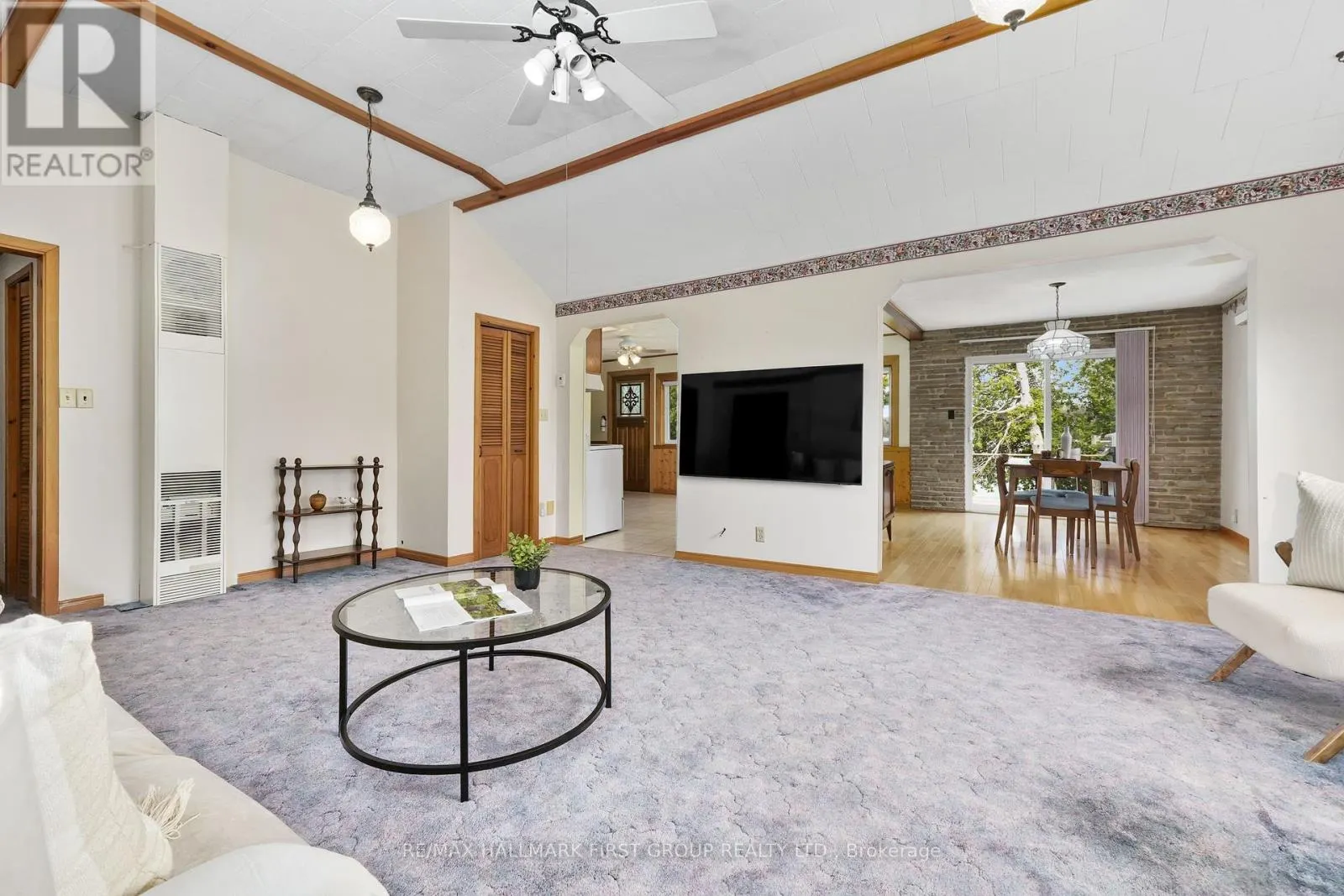 183 LAKE ROAD