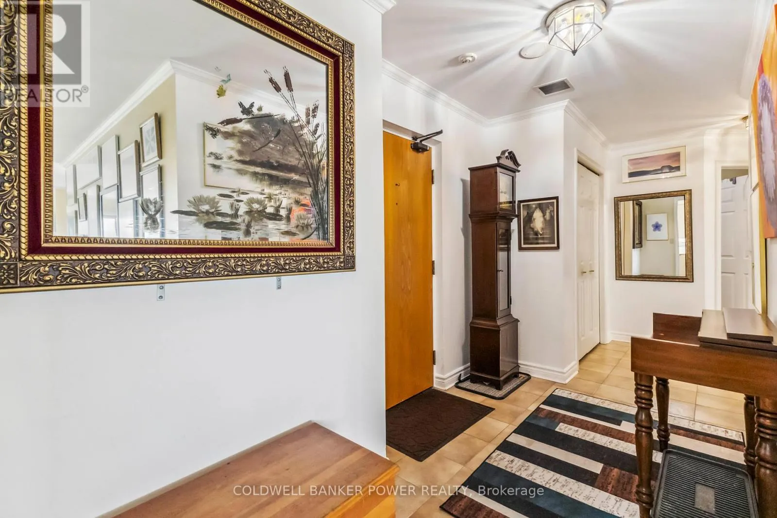 602 - 19 KING STREET, #602