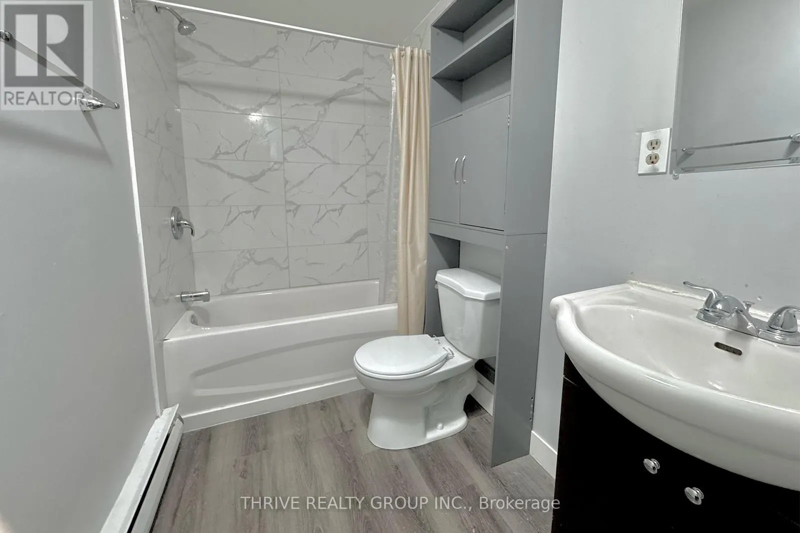 203 - 91 THAMES STREET S, #203