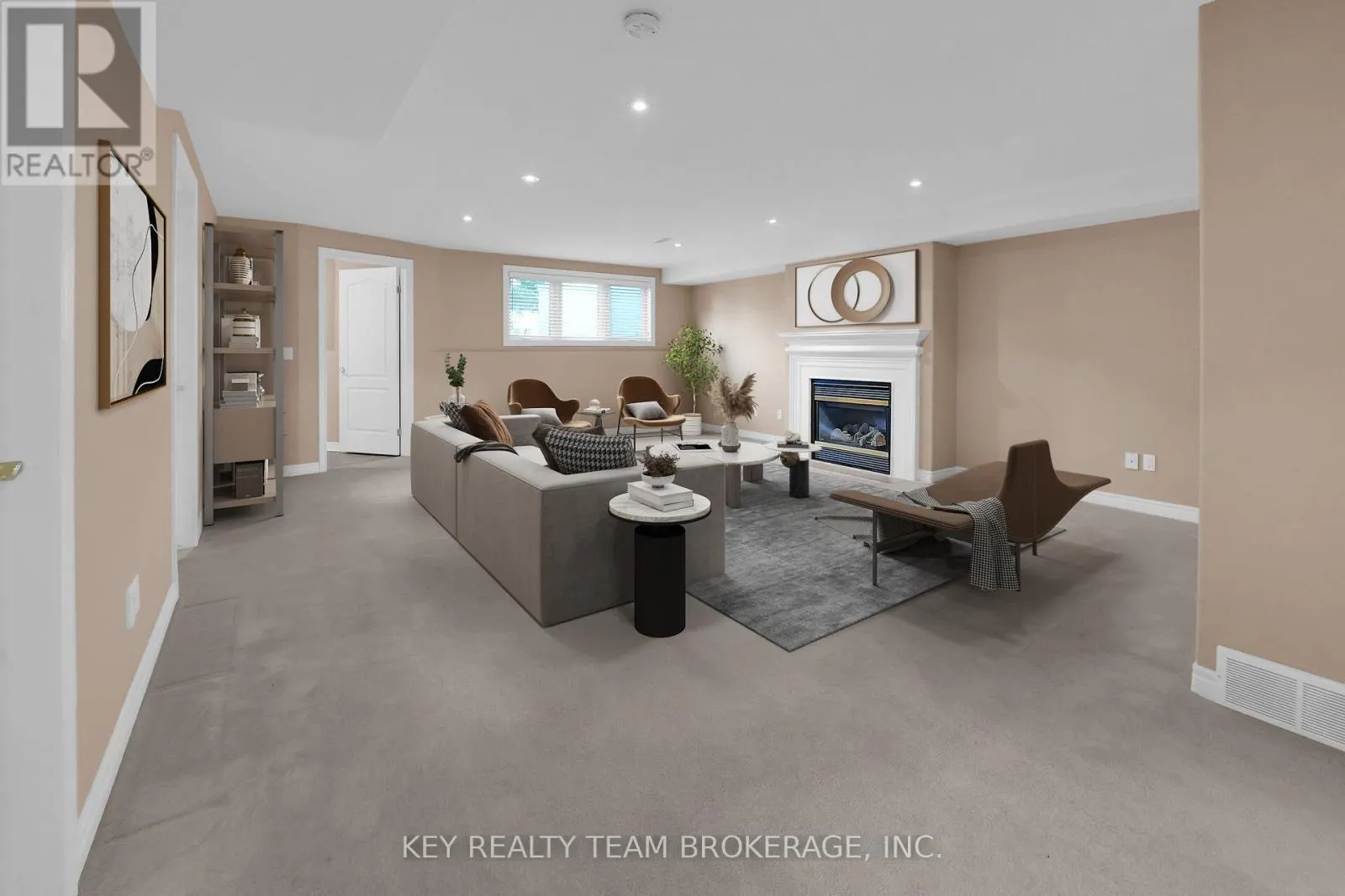 3 - 27 SCULLERS WAY, #3