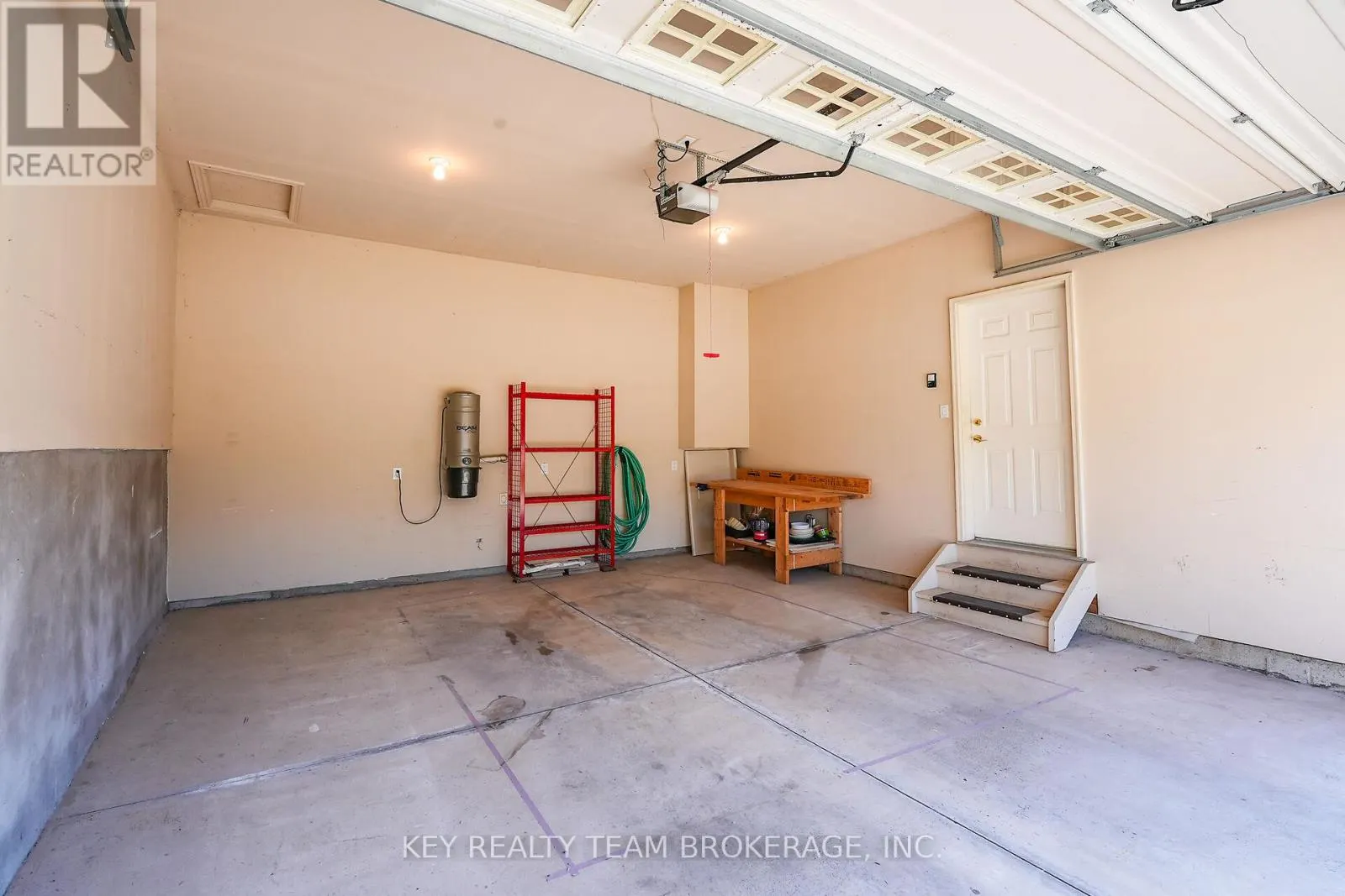 3 - 27 SCULLERS WAY, #3