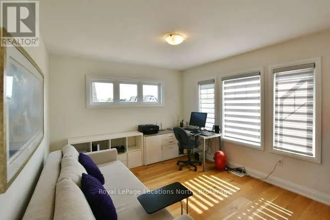 128 SPRINGSIDE CRESCENT