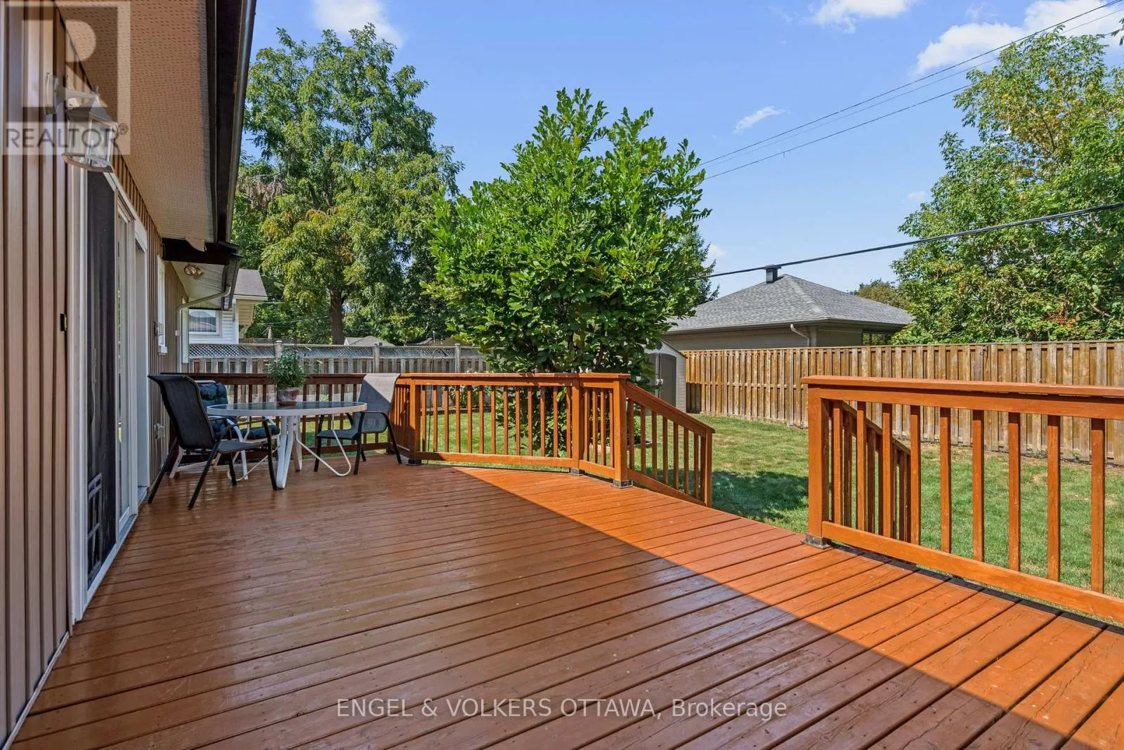 337 MOUNTBATTEN AVENUE