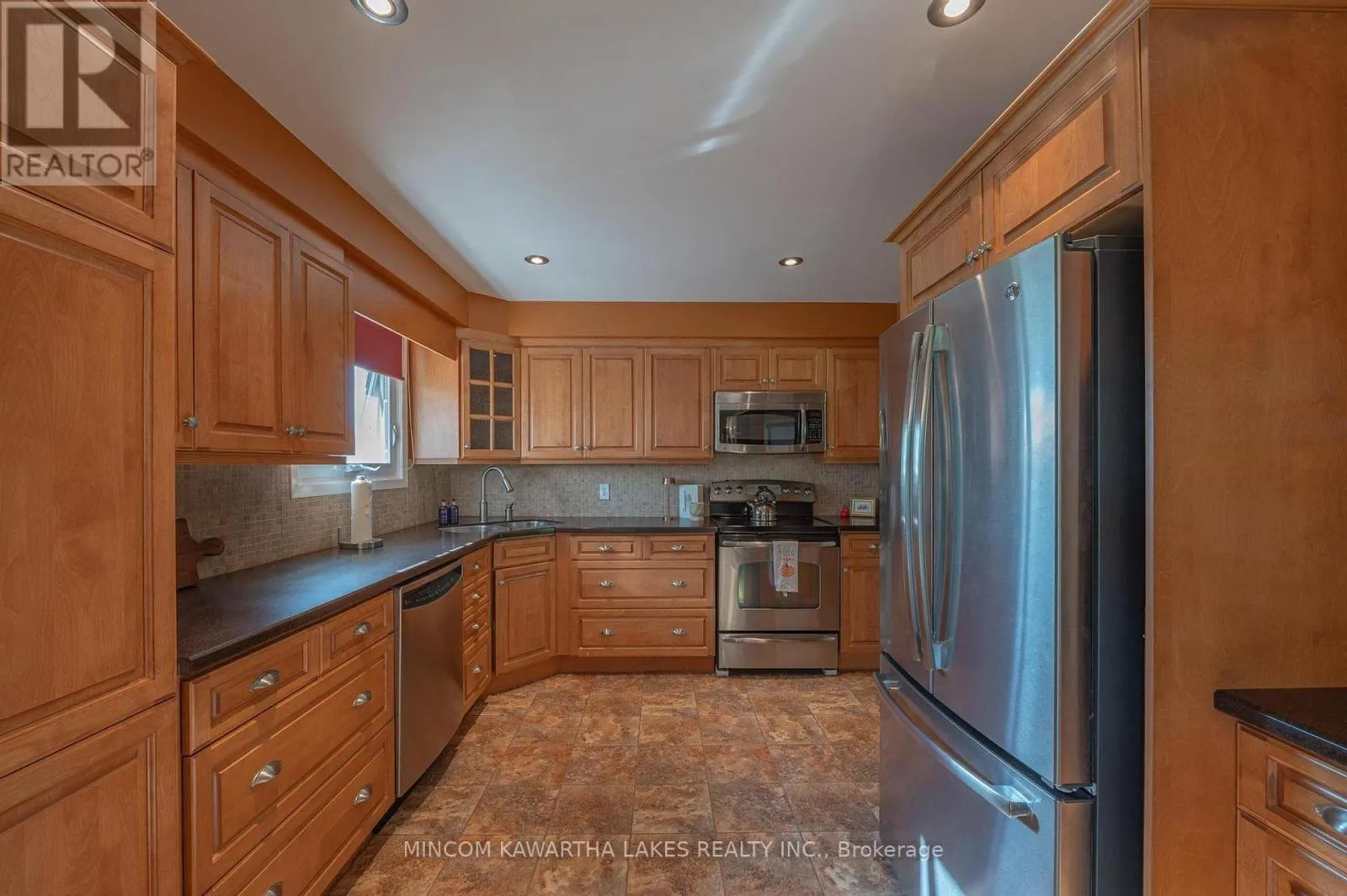 2397 QUEEN MARY STREET