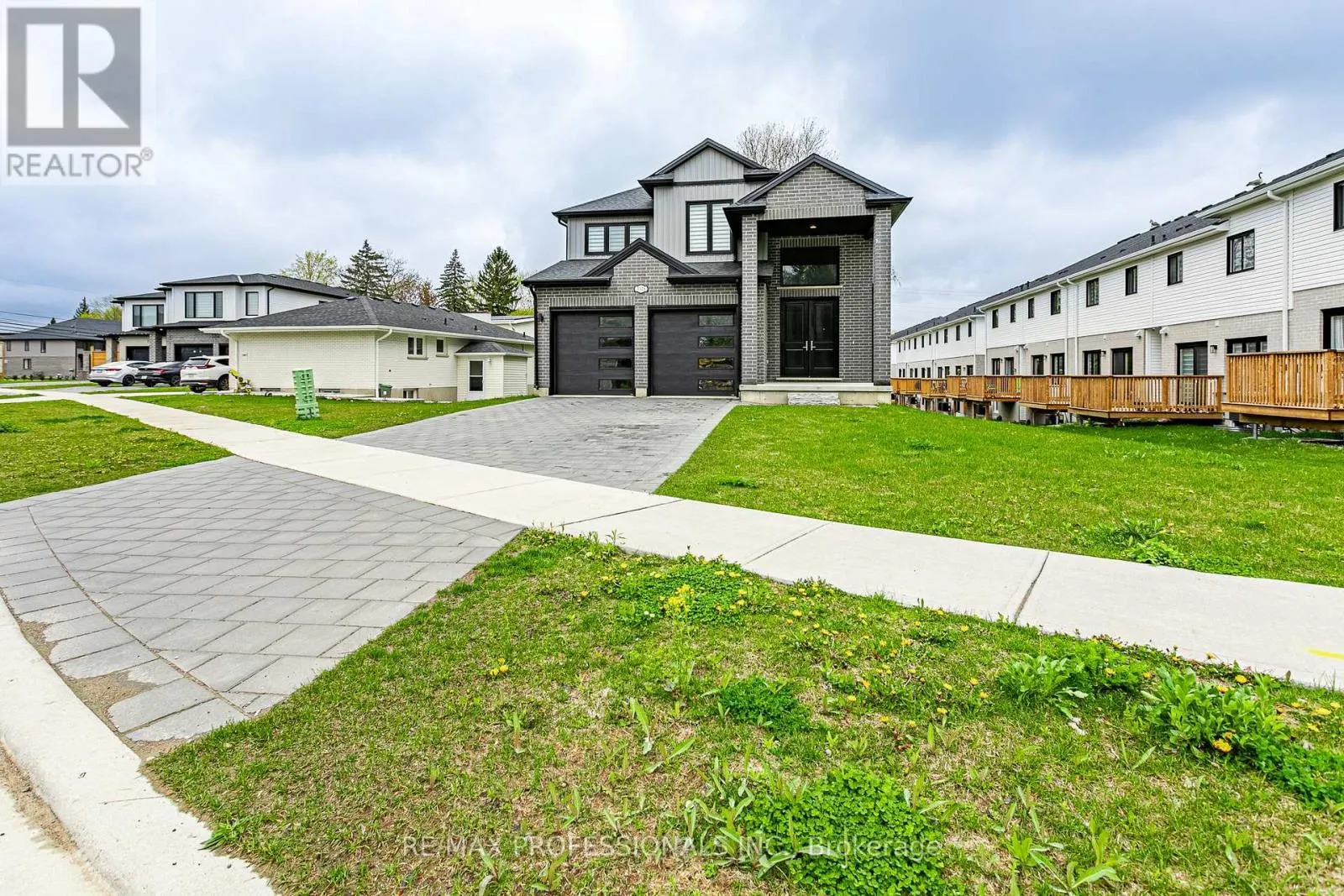 3328 ORIOLE DRIVE