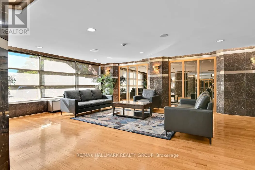 708 - 2760 CAROUSEL CRESCENT