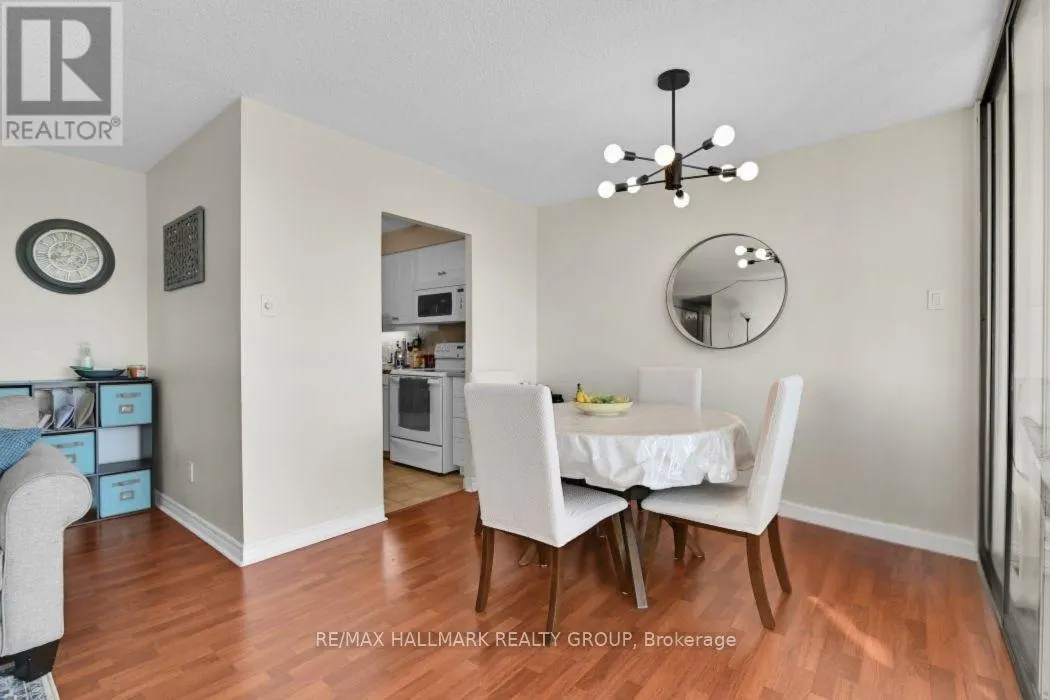 708 - 2760 CAROUSEL CRESCENT