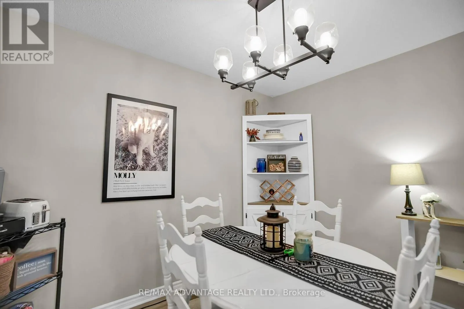 215 - 725 DEVERON CRESCENT, #215