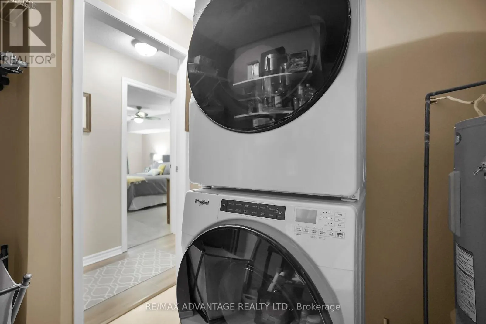 215 - 725 DEVERON CRESCENT, #215