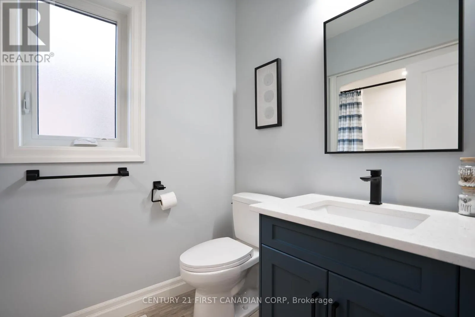 19 - 159 COLLINS WAY, #19