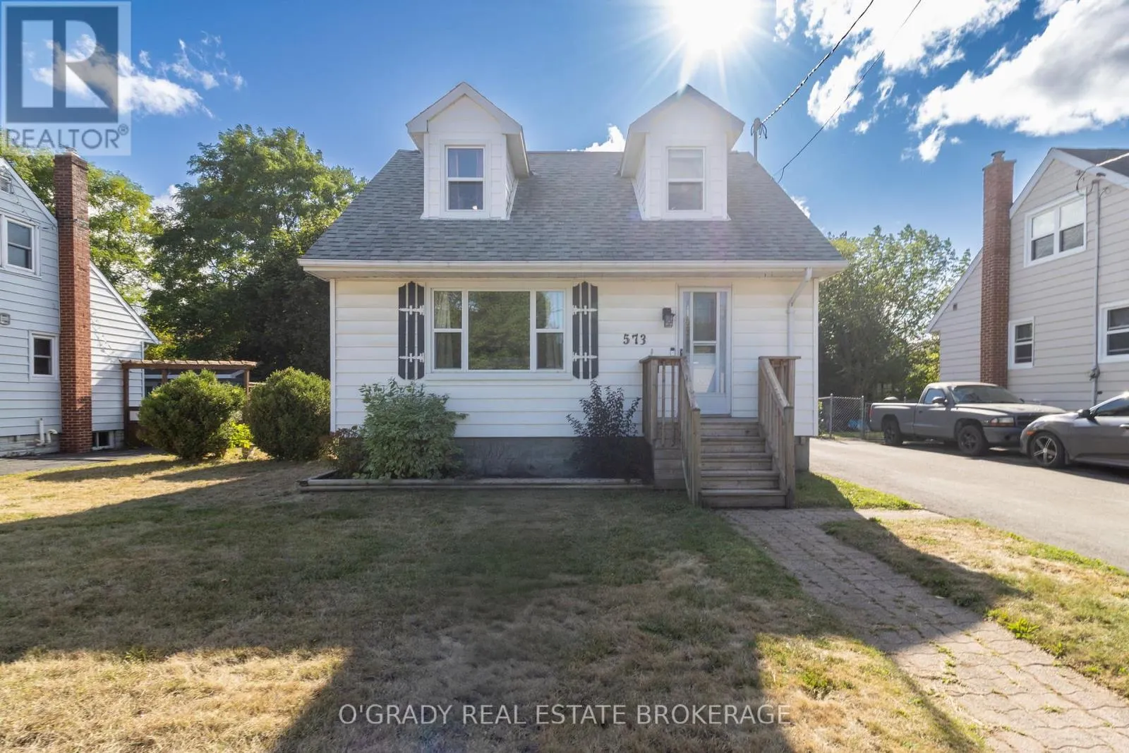 573 EDWARD STREET