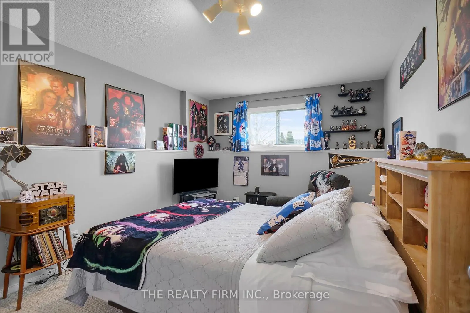 487 FOREST CREEK PLACE