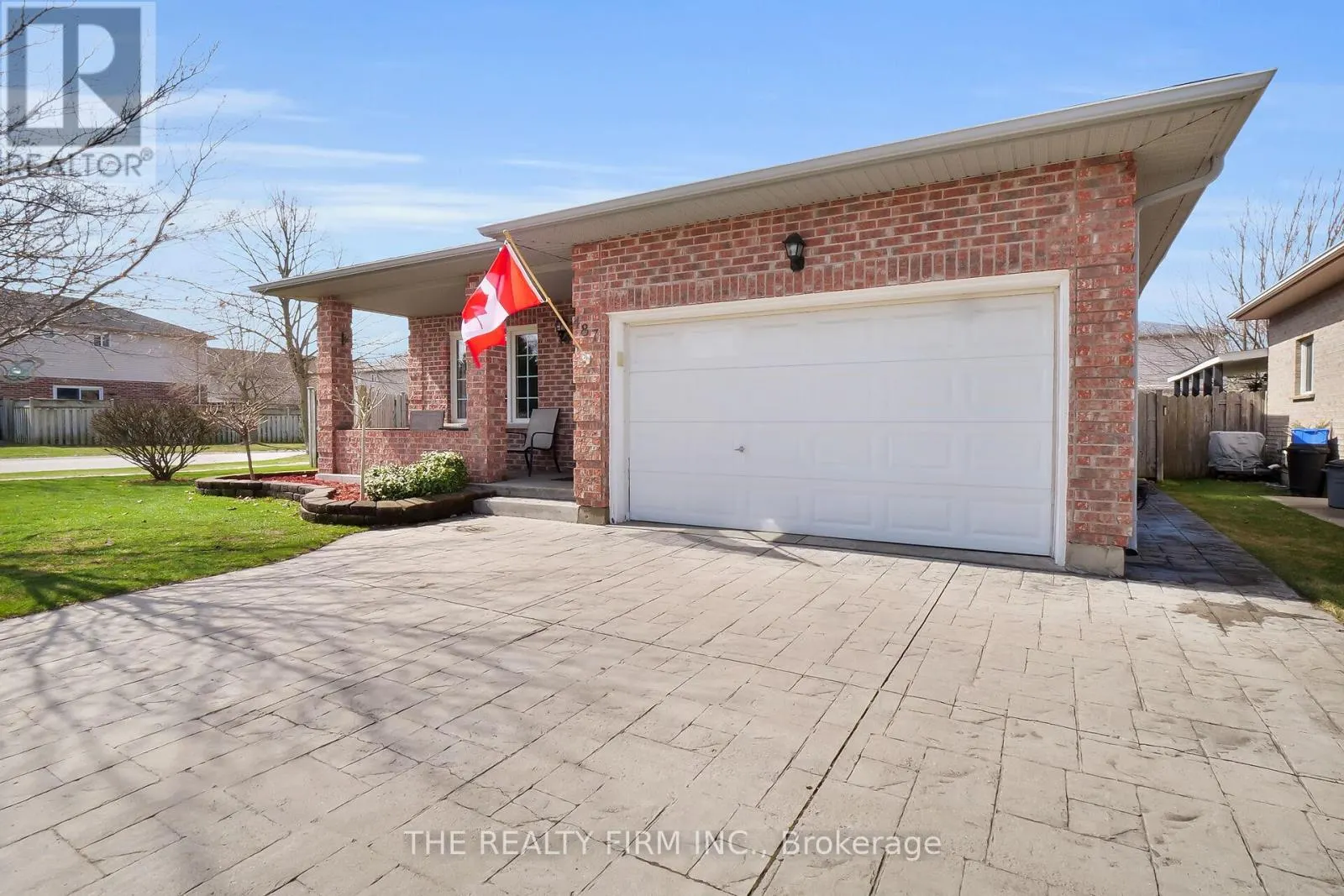 487 FOREST CREEK PLACE
